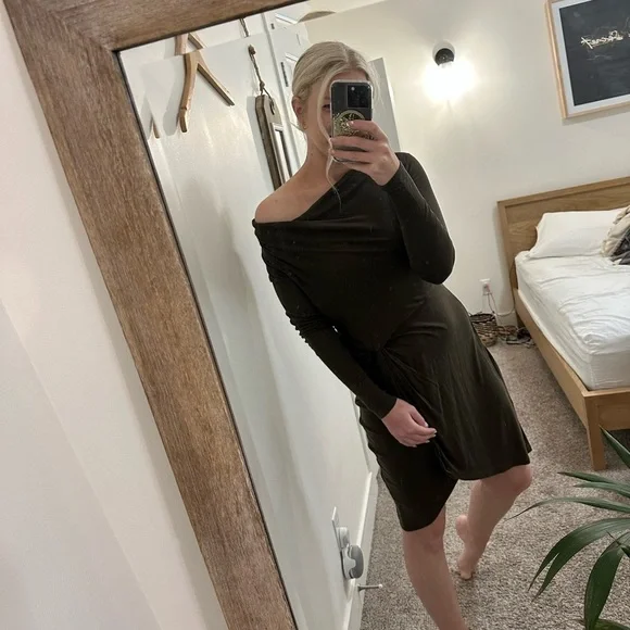 Ted BAKER Neyda Olive Long Sleeve Draped Jersey Knit Dress - Picture 4 of 16